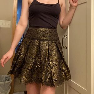 Gold lace DKNY skirt